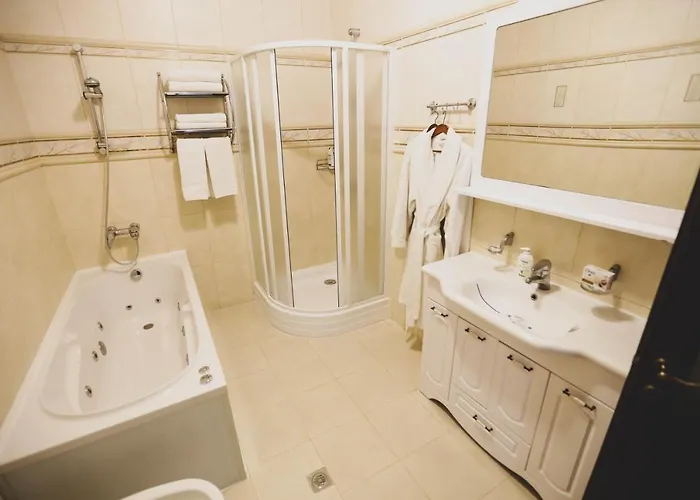 Solnichnaia Dolyna *